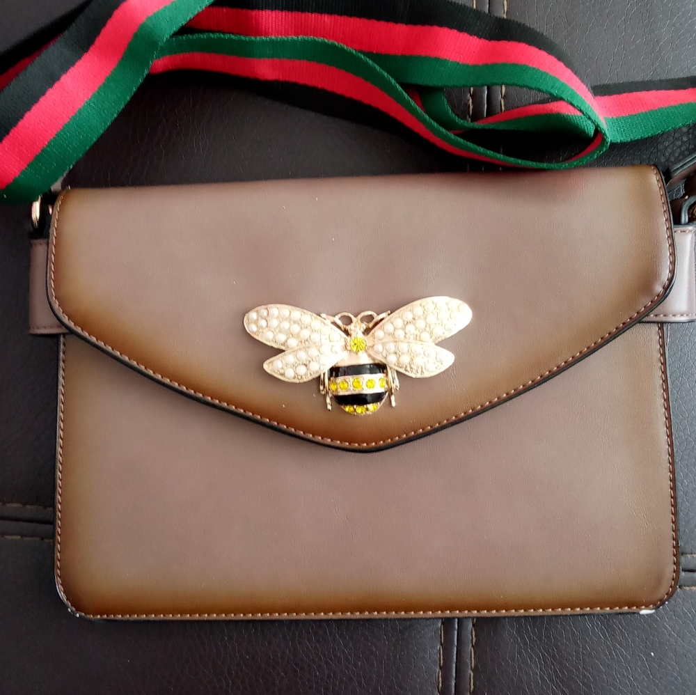 COPY-  clutch/handbag